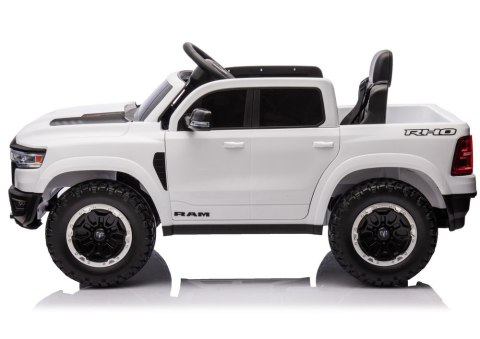Auto Na Akumulator ZB618 Dodge Ram Biały LEAN CARS