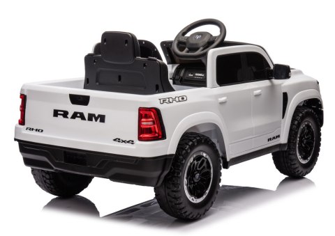 Auto Na Akumulator ZB618 Dodge Ram Biały LEAN CARS