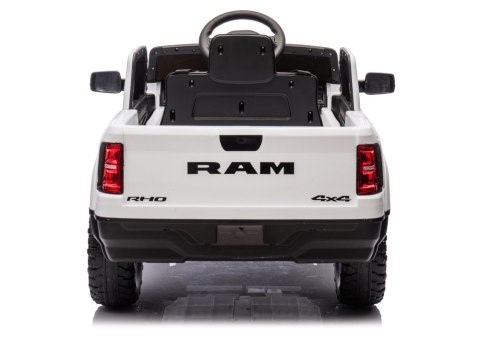 Auto Na Akumulator ZB618 Dodge Ram Biały LEAN CARS