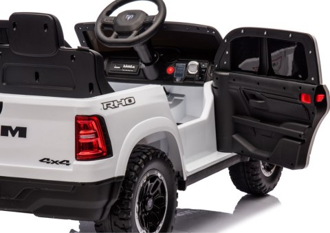 Auto Na Akumulator ZB618 Dodge Ram Biały LEAN CARS