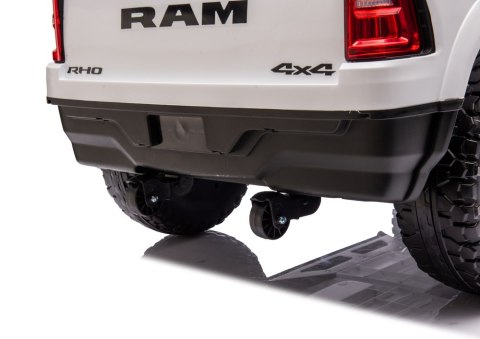 Auto Na Akumulator ZB618 Dodge Ram Biały LEAN CARS