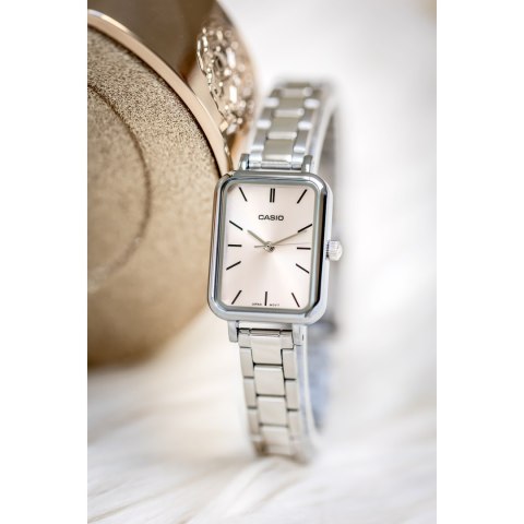 ZEGAREK DAMSKI CASIO LTP-V009D-4E + BOX Casio
