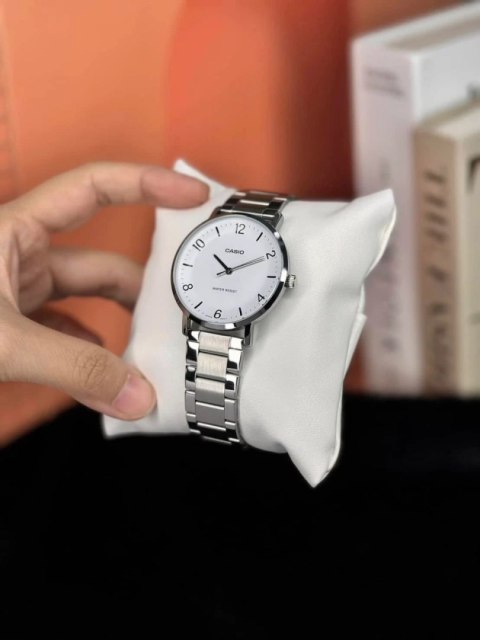 ZEGAREK MĘSKI CASIO MTP-VT03D-7B + BOX Casio