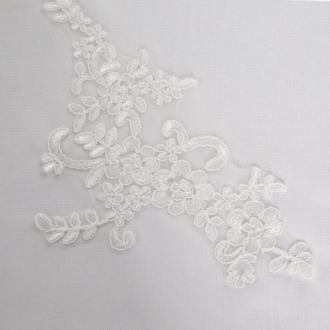 OBRUS BARI 140 X 260 CM BIAŁY