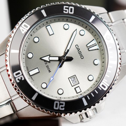 Zegarek Casio Collection MDV-107D-8AVEF Casio