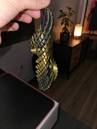 JAJKO SENSORYCZNE TWIST – FIDGET TOY – GOLD & BLACK