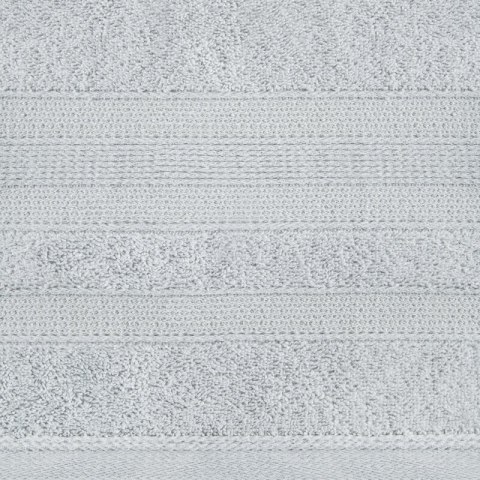 RĘCZNIK JUDY1 (02) 70 X 140 CM SREBRNY