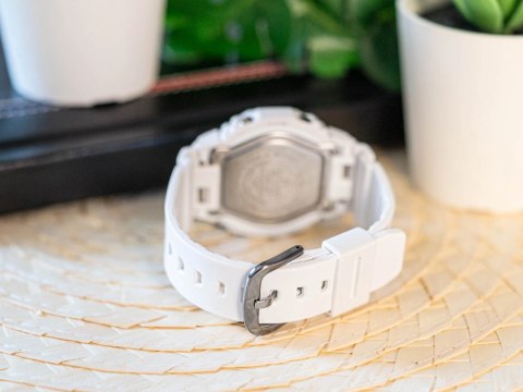 Zegarek Casio G-Shock GMA-P2100M-7AER Casio