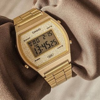 Zegareki Casio Vintage B640WGG-9EF +BOX Casio